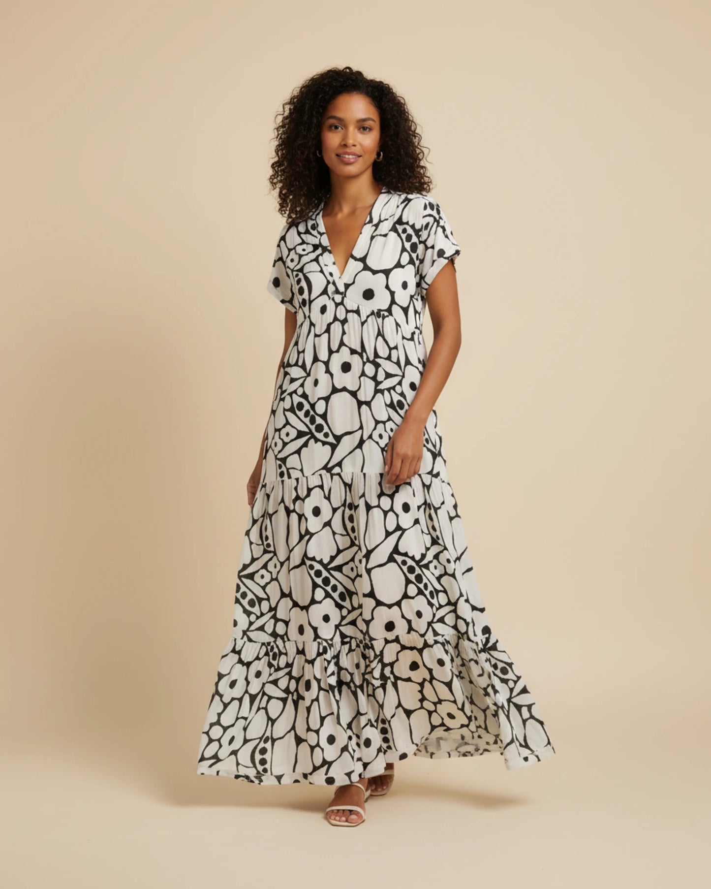 Women's Floral V-Neck Maxi Dress image